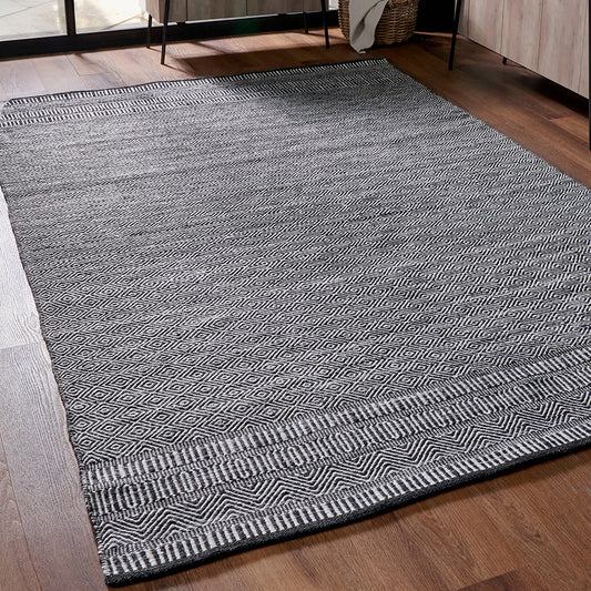 Indoor Outdoor Inca Design Rug