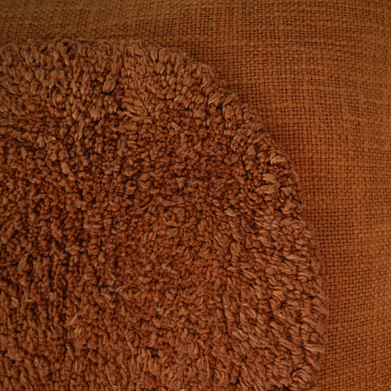 Libra Centric Cushion Circle in Terra
