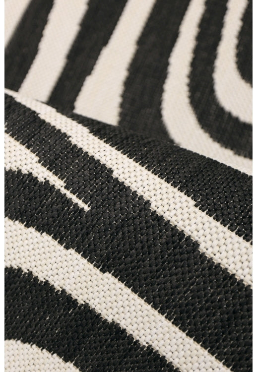 Melrose COUNTY Zebra Black