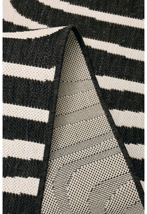 Melrose COUNTY Zebra Black
