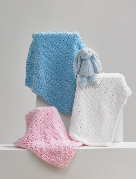 James C. Brett Huggable Super Chunky in White