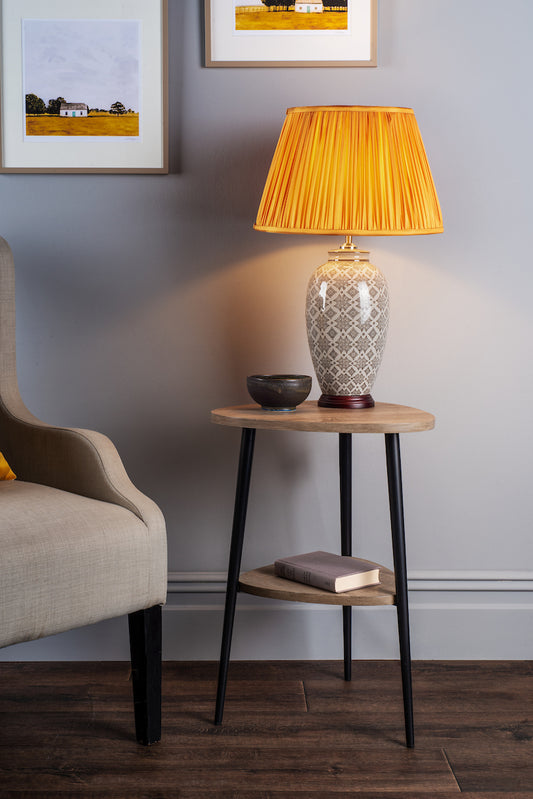 Dar Vigo Side Table With Shelf Oak Style Effect