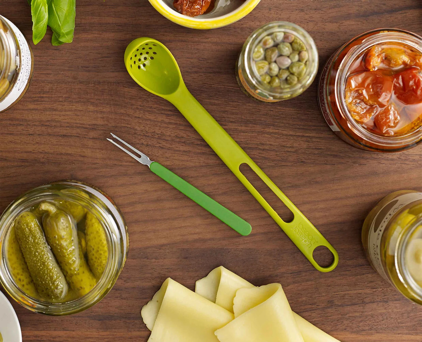 Joseph & Joseph Scoop&Pick™ 2-piece Green Antipasti Set