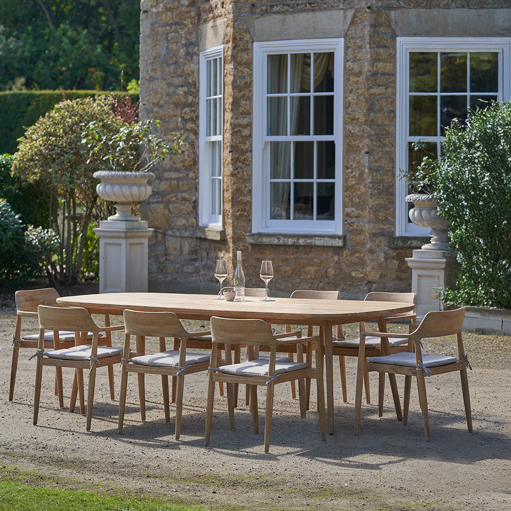 Salita Outdoor Dining Set