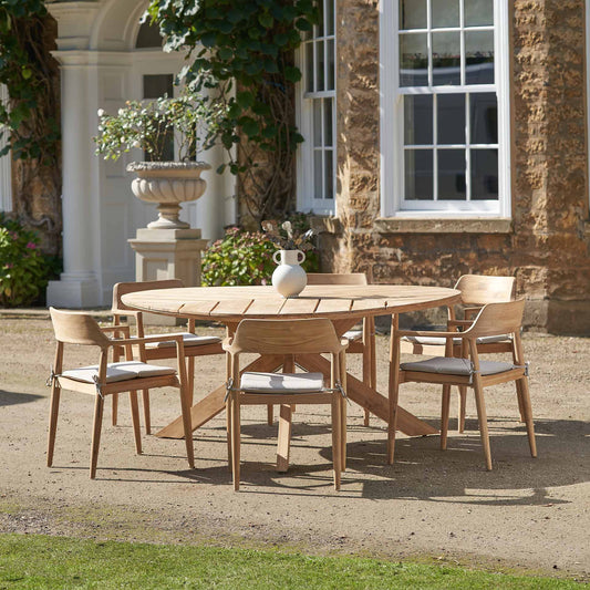 Reuleaux Outdoor 6-Seater Dining Set
