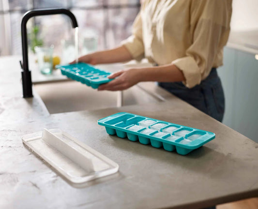 Joseph & Joseph Flow™ Pack of 2 Easy-fill Blue Ice-cube Trays