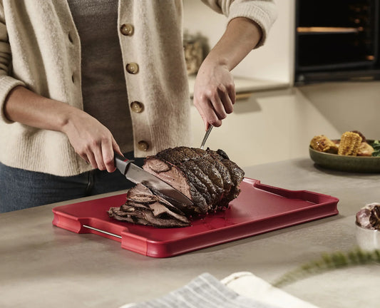 Joseph & Joseph Cut&Carve™ Plus Multi-function Red Chopping Board