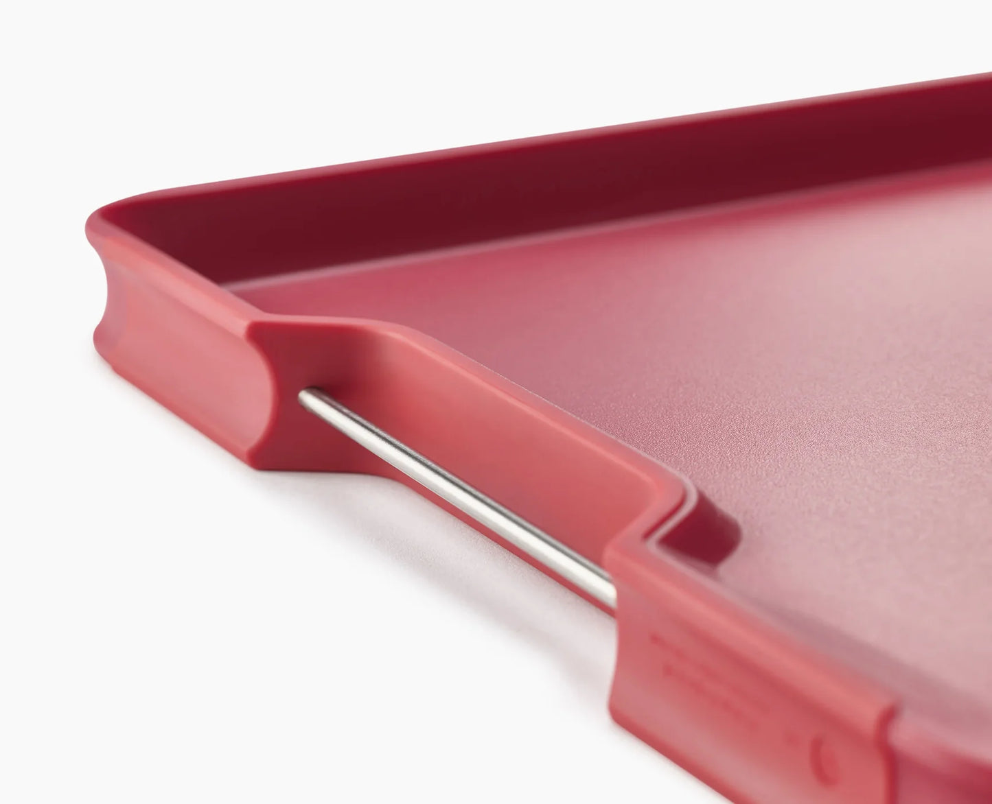 Joseph & Joseph Cut&Carve™ Plus Multi-function Red Chopping Board