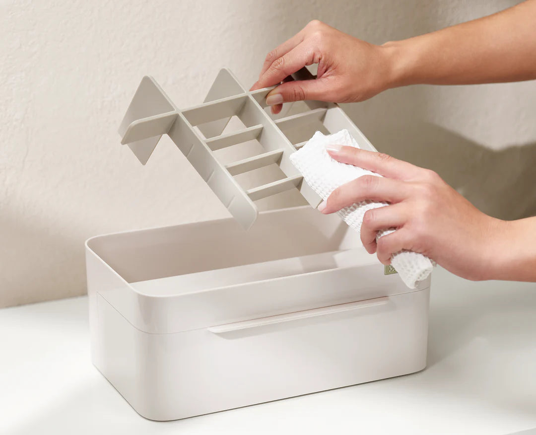 Joseph & Joseph Viva Large Cosmetic Organiser with Removable Mirror