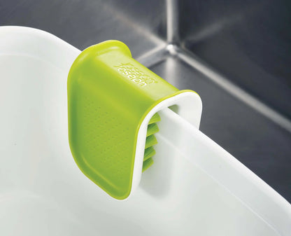 Joseph & Joseph BladeBrush™ Green Knife & Cutlery Cleaning Brush