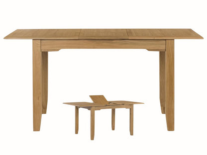 Kilkenny Oak Butterfly Extension Dining Table (Includes 4 Chairs)