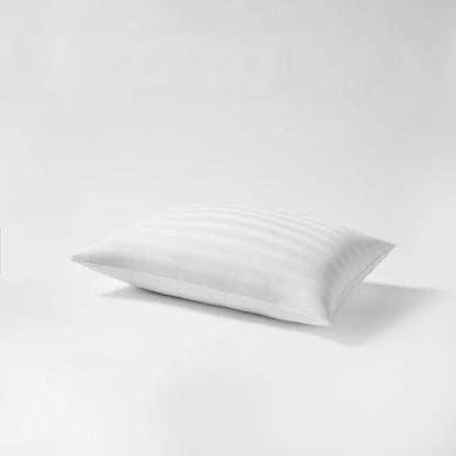 The Fine Bedding Company Boutique Silk® Pillow