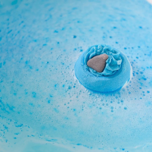 Bomb Cosmetics Shark Attack Bath Blaster