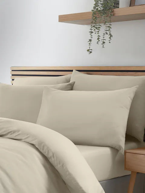 Catherine Lansfield 4 Pack So Soft Non-Iron Pillowcases in Natural