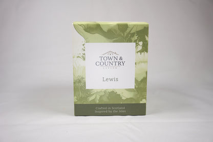 Town & Country Lewis Candle
