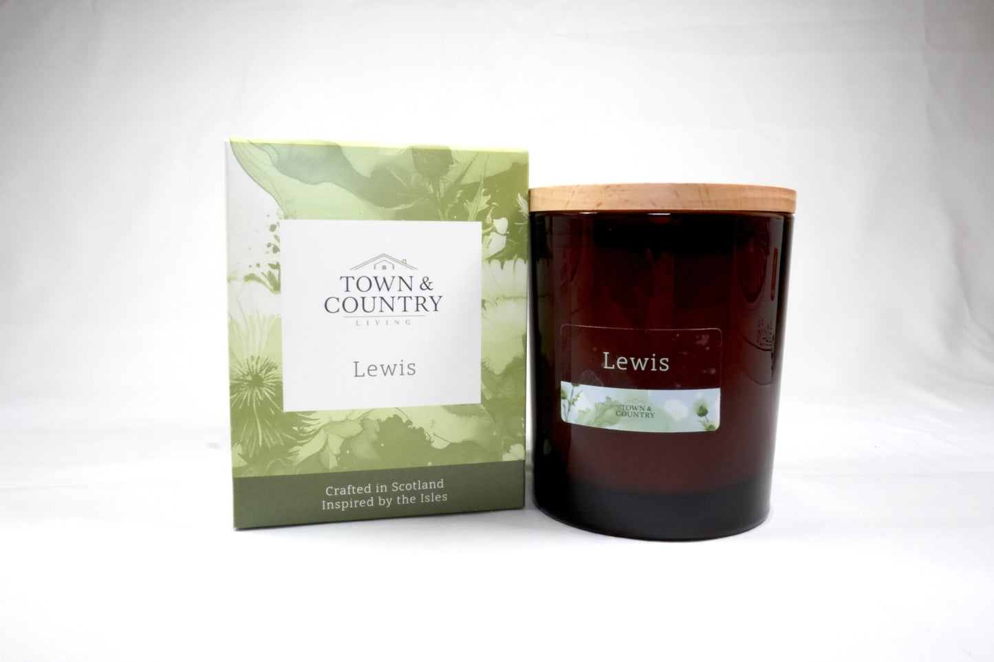 Town & Country Lewis Candle