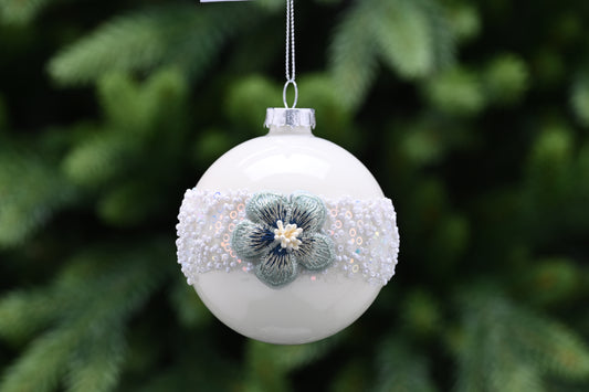 Festive White Glass Sequin Band/Green Flower Bauble