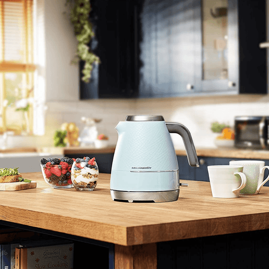 Beko Cosmopolis 1.7L Dome Kettle in White/Chrome